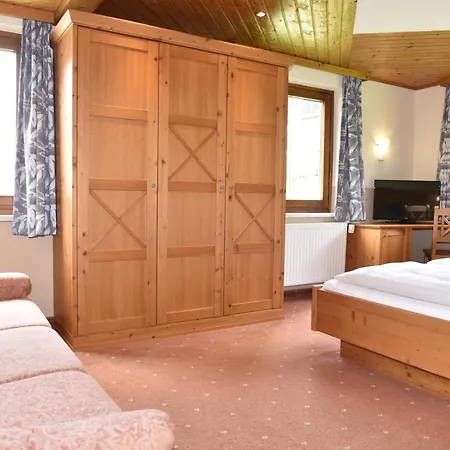 Fruehstueckspension Oberweissburg ゲストハウス